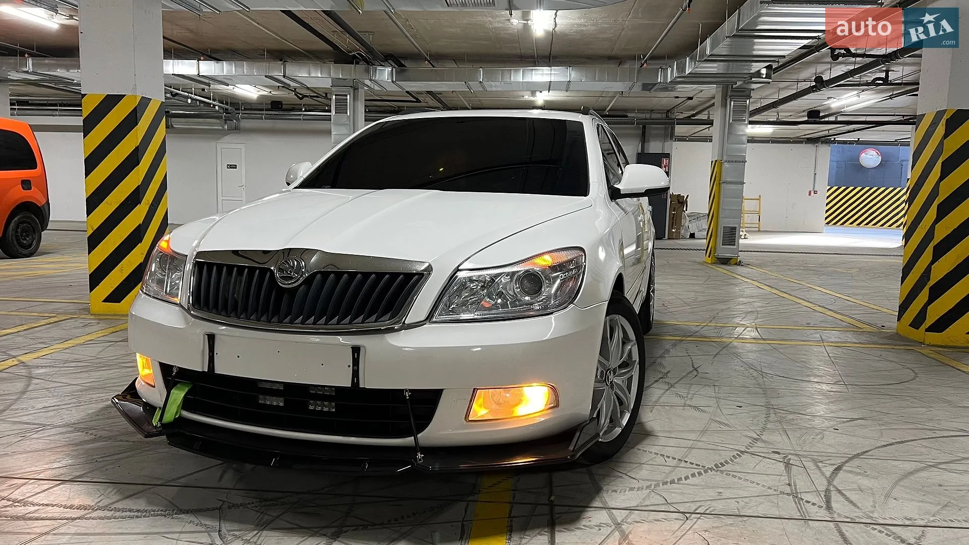 2010 Skoda Octavia - мініатюра 13