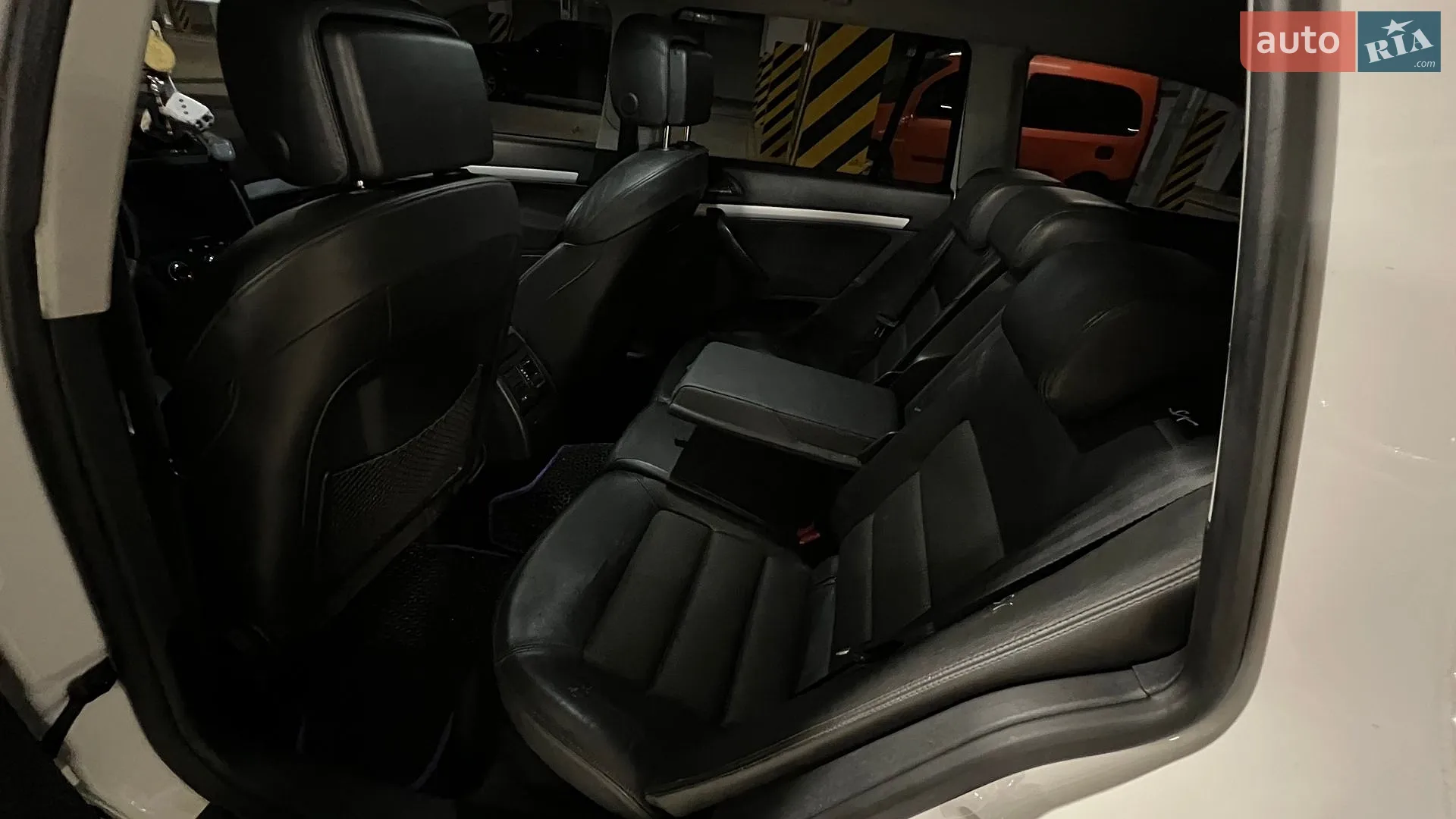2010 Skoda Octavia - мініатюра 21