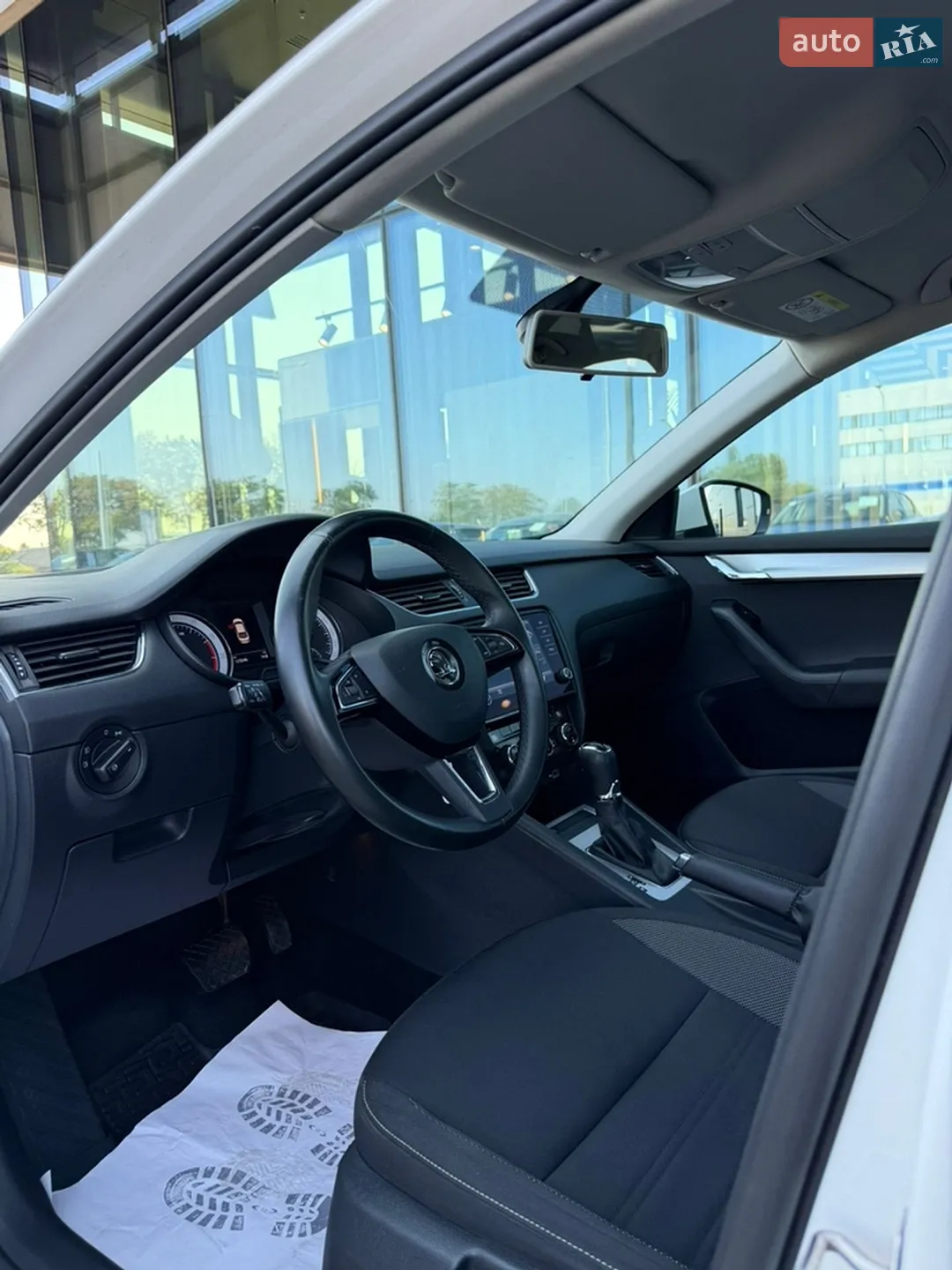 2019 Skoda Octavia - мініатюра 19