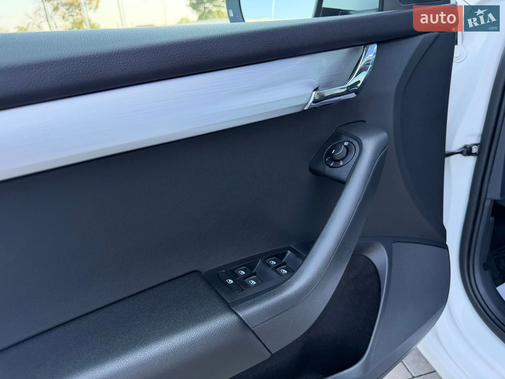 2019 Skoda Octavia - мініатюра 21