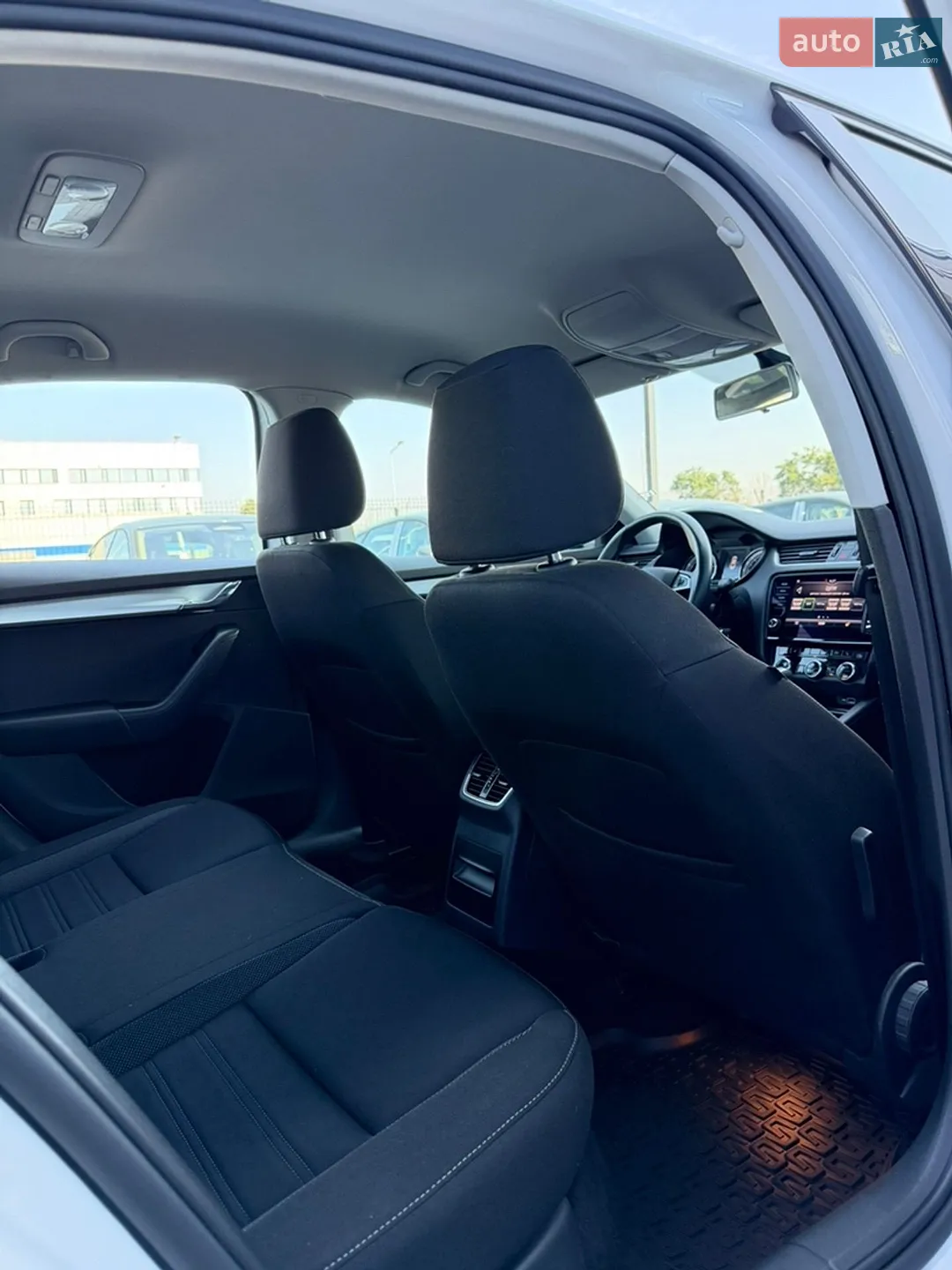 2019 Skoda Octavia - мініатюра 30