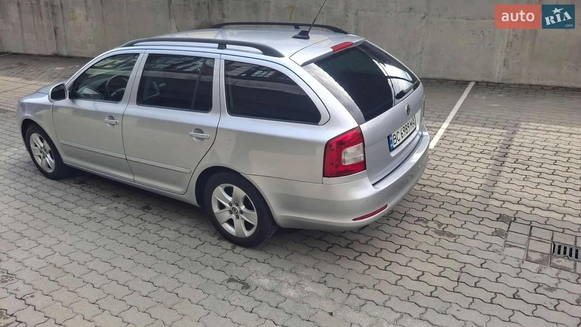 2010 Skoda Octavia - мініатюра 18