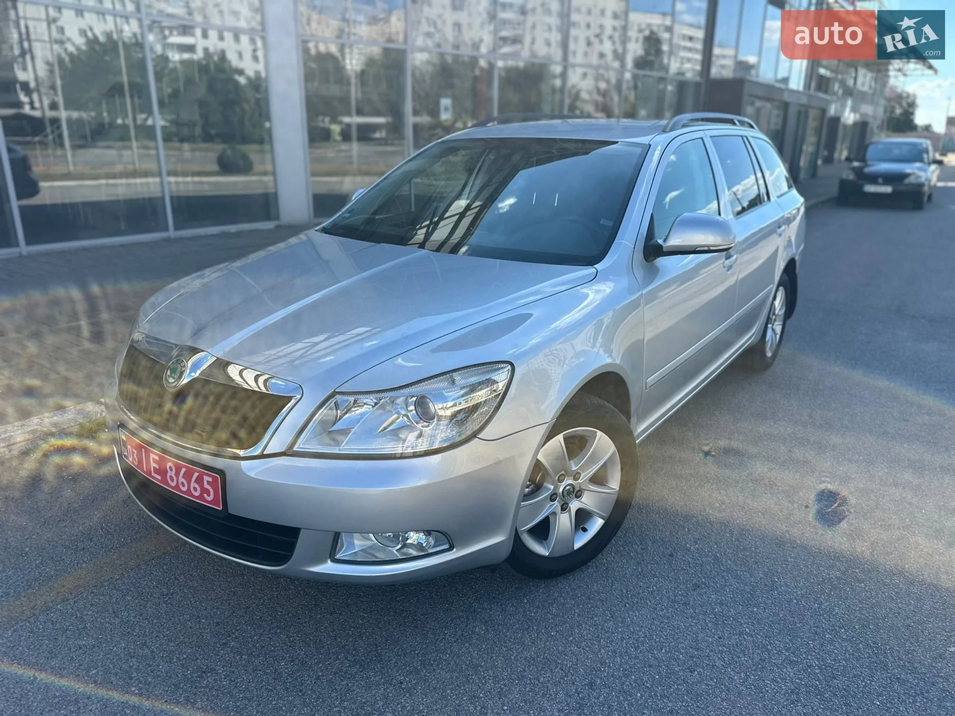 2011 Skoda Octavia - мініатюра 3