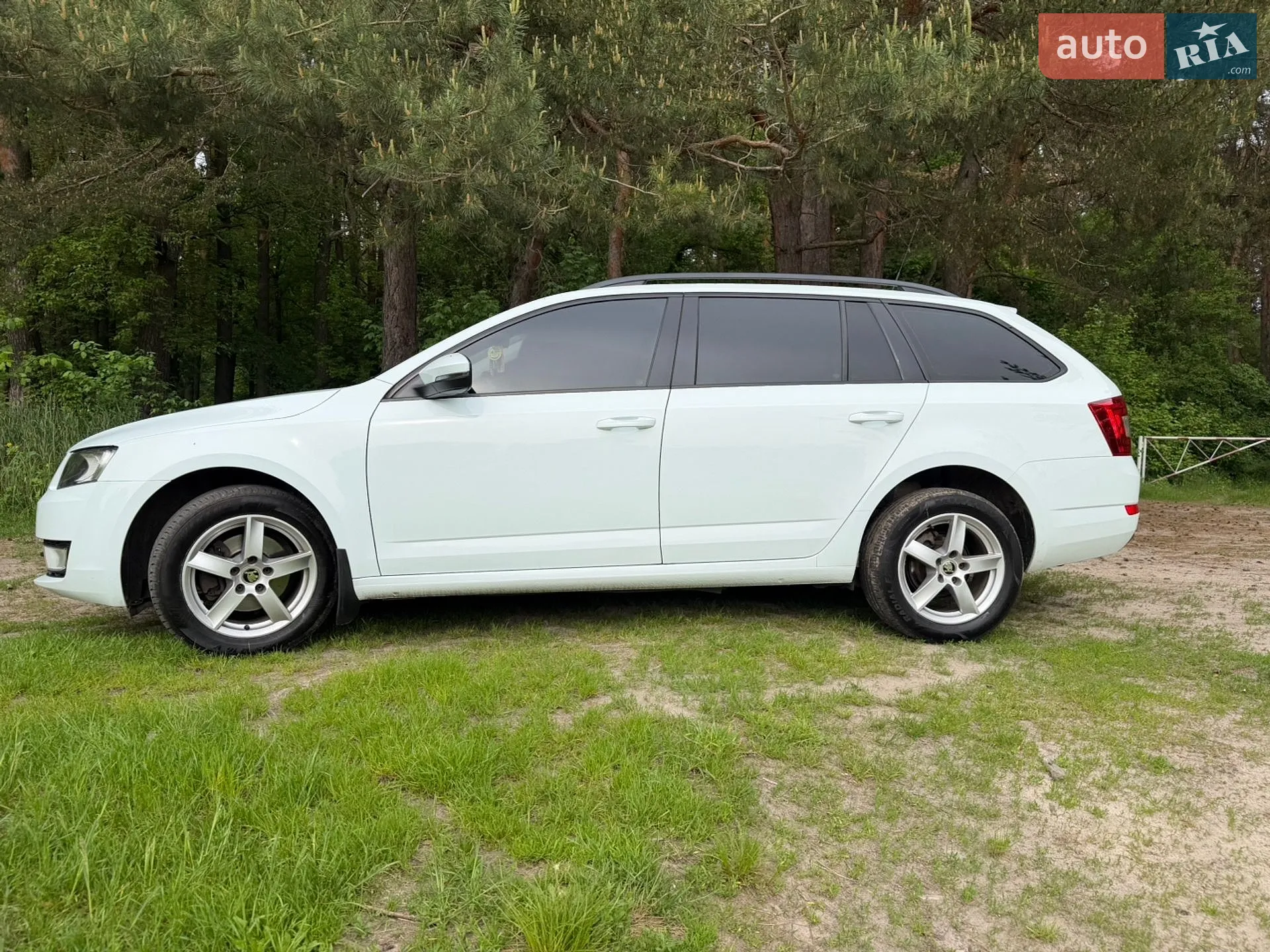 2016 Skoda Octavia - мініатюра 11