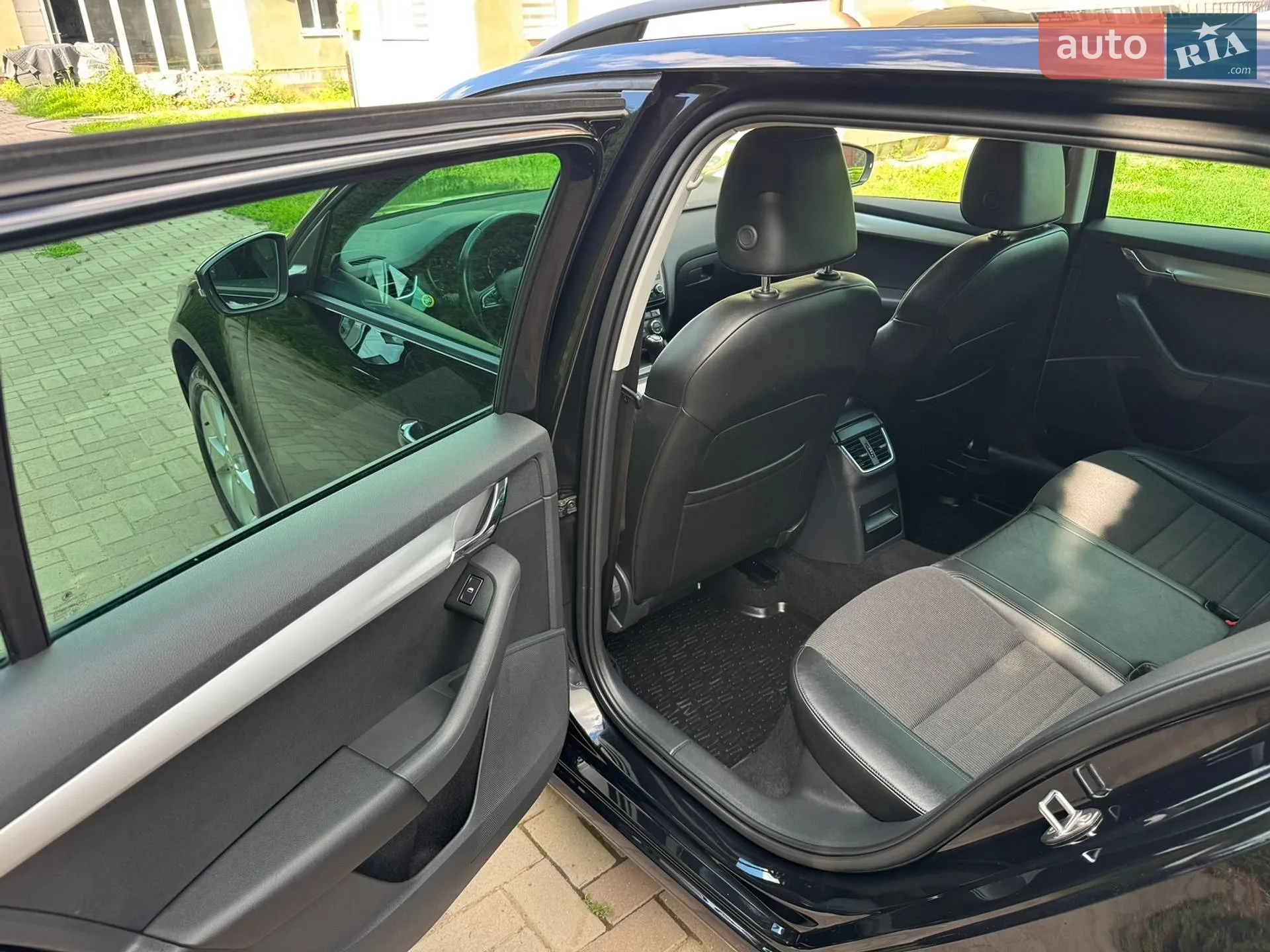 2015 Skoda Octavia - мініатюра 41
