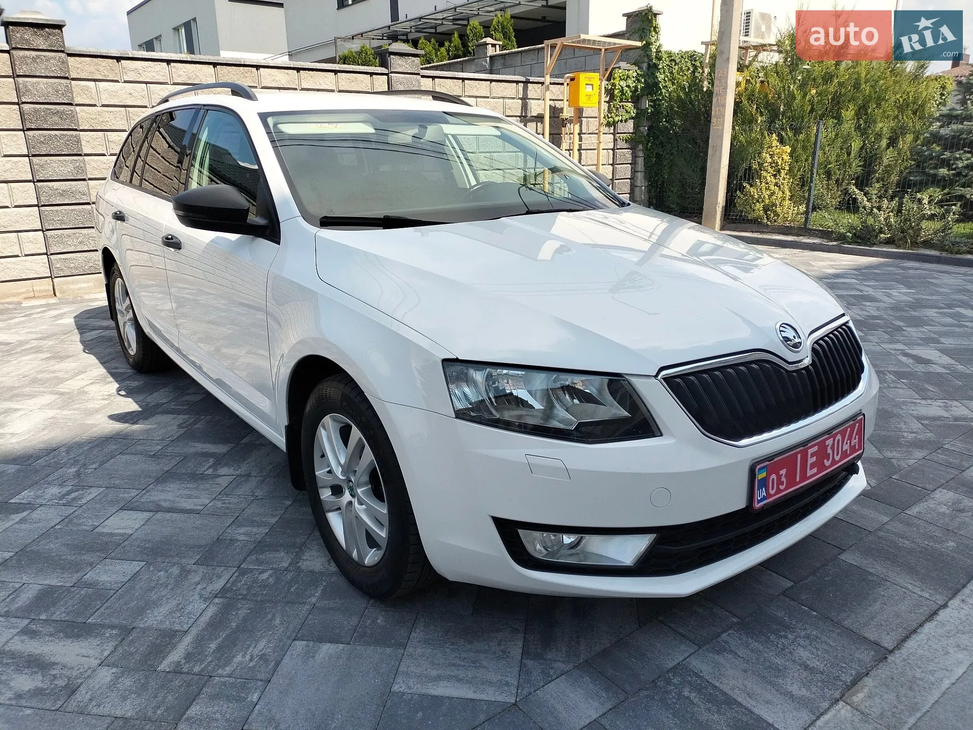 2016 Skoda Octavia - мініатюра 3