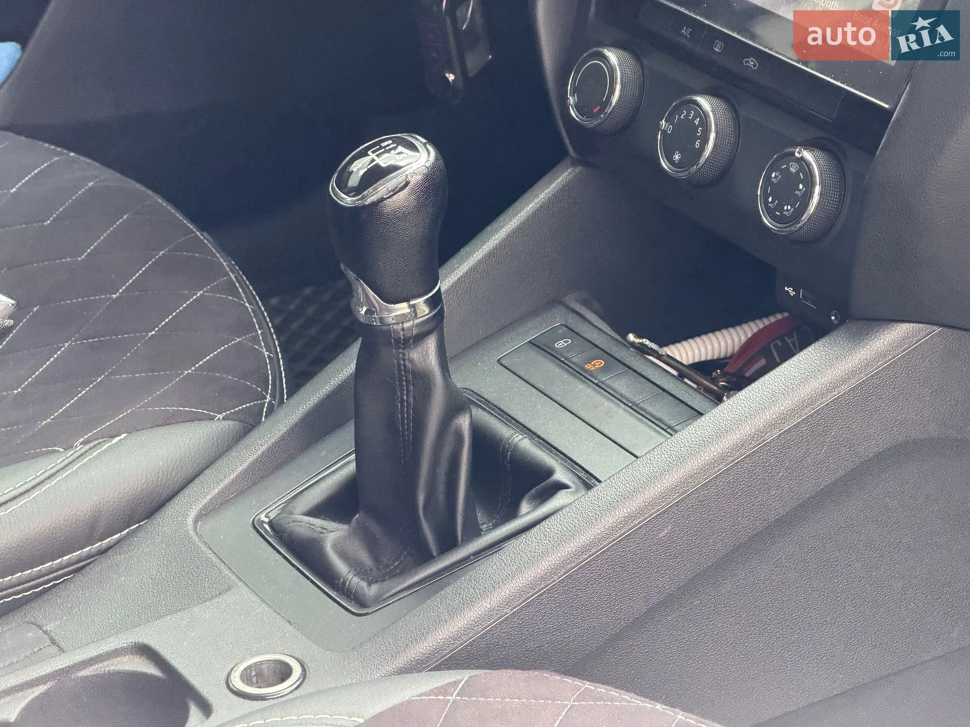 2014 Skoda Octavia - мініатюра 38