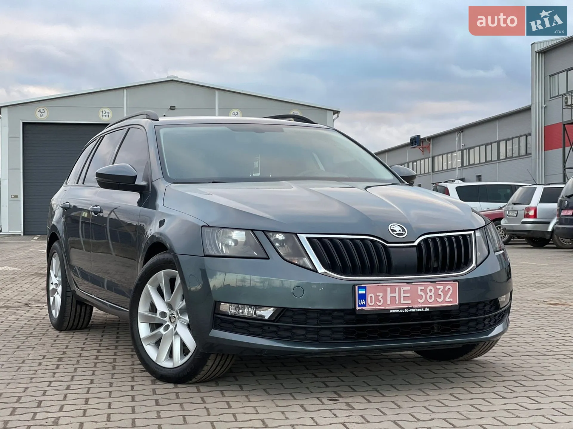 2019 Skoda Octavia - мініатюра 2