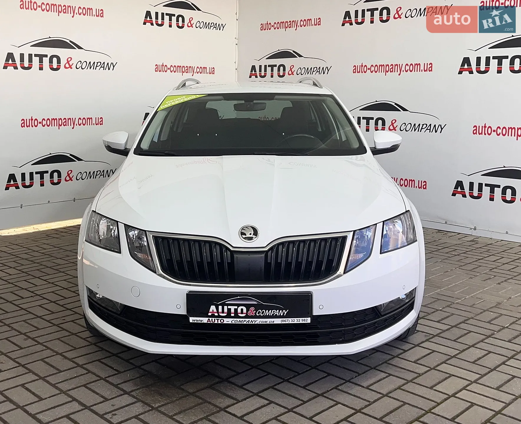 2018 Skoda Octavia - мініатюра 2