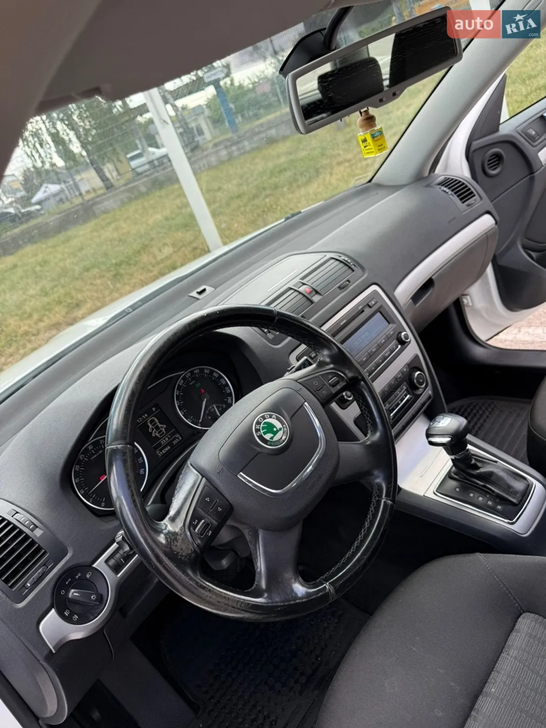 2011 Skoda Octavia - мініатюра 20