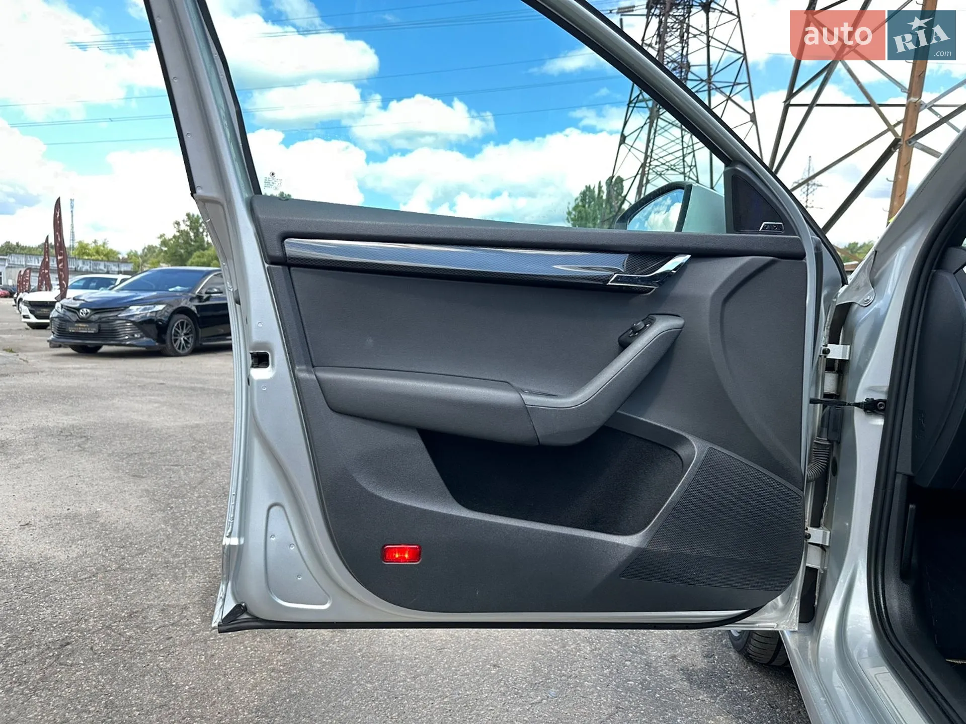 2016 Skoda Octavia - мініатюра 16