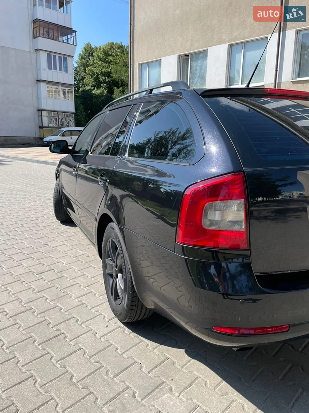 2010 Skoda Octavia - мініатюра 6