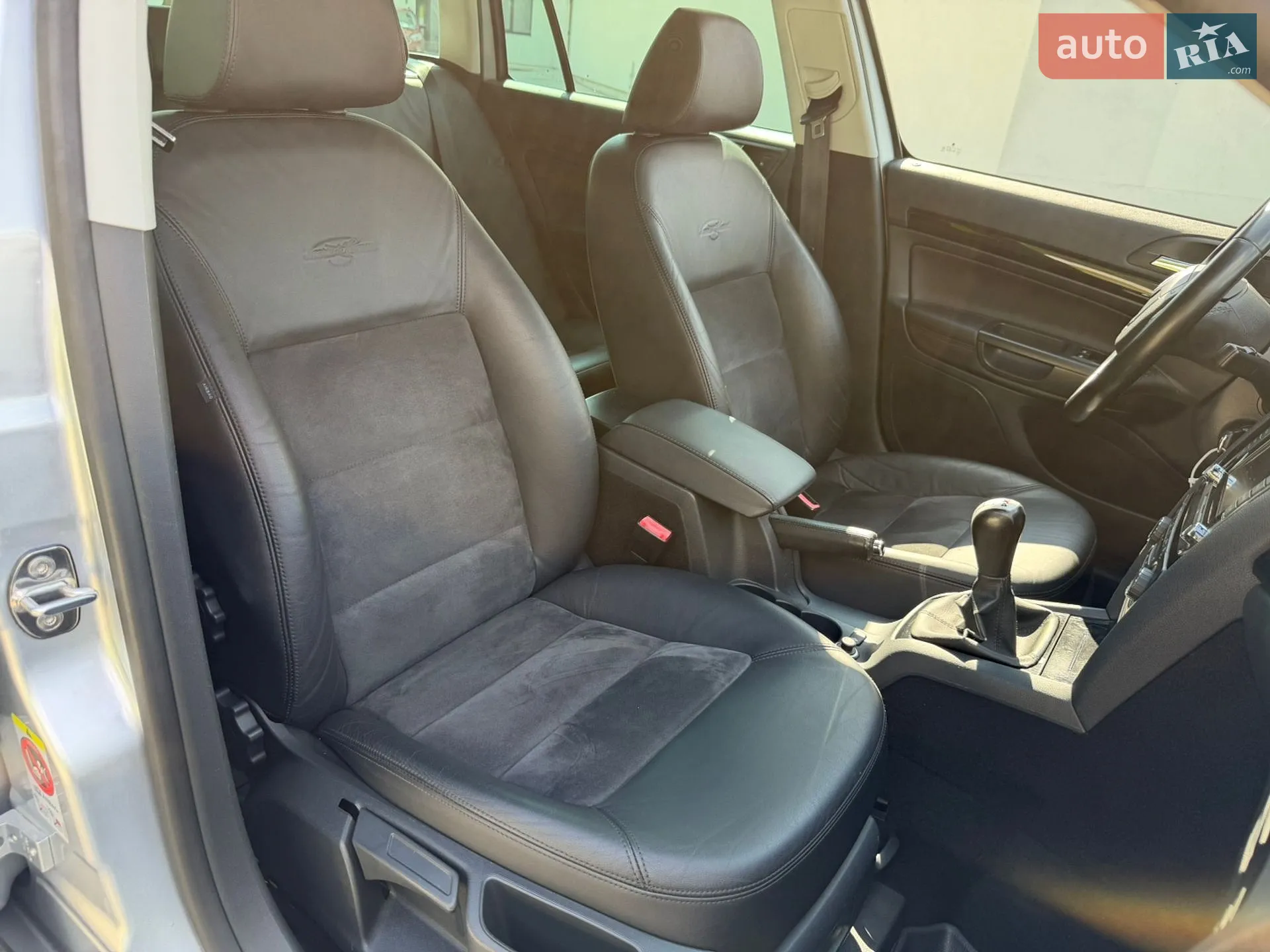 2010 Skoda Octavia - мініатюра 54