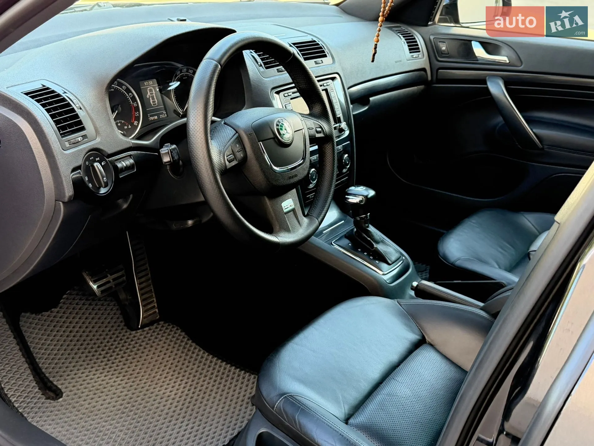 2011 Skoda Octavia - мініатюра 12