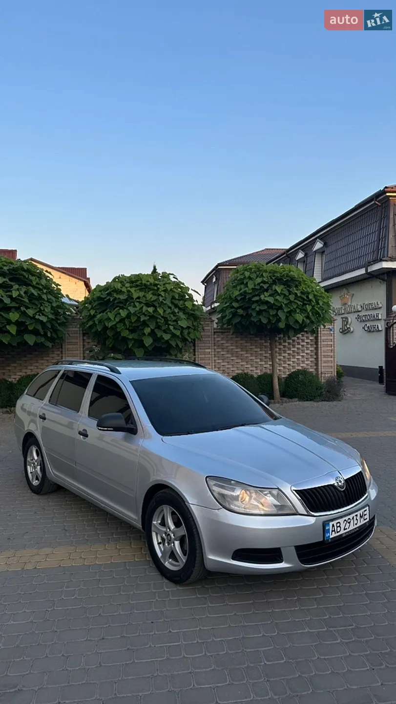 2011 Skoda Octavia - мініатюра 16