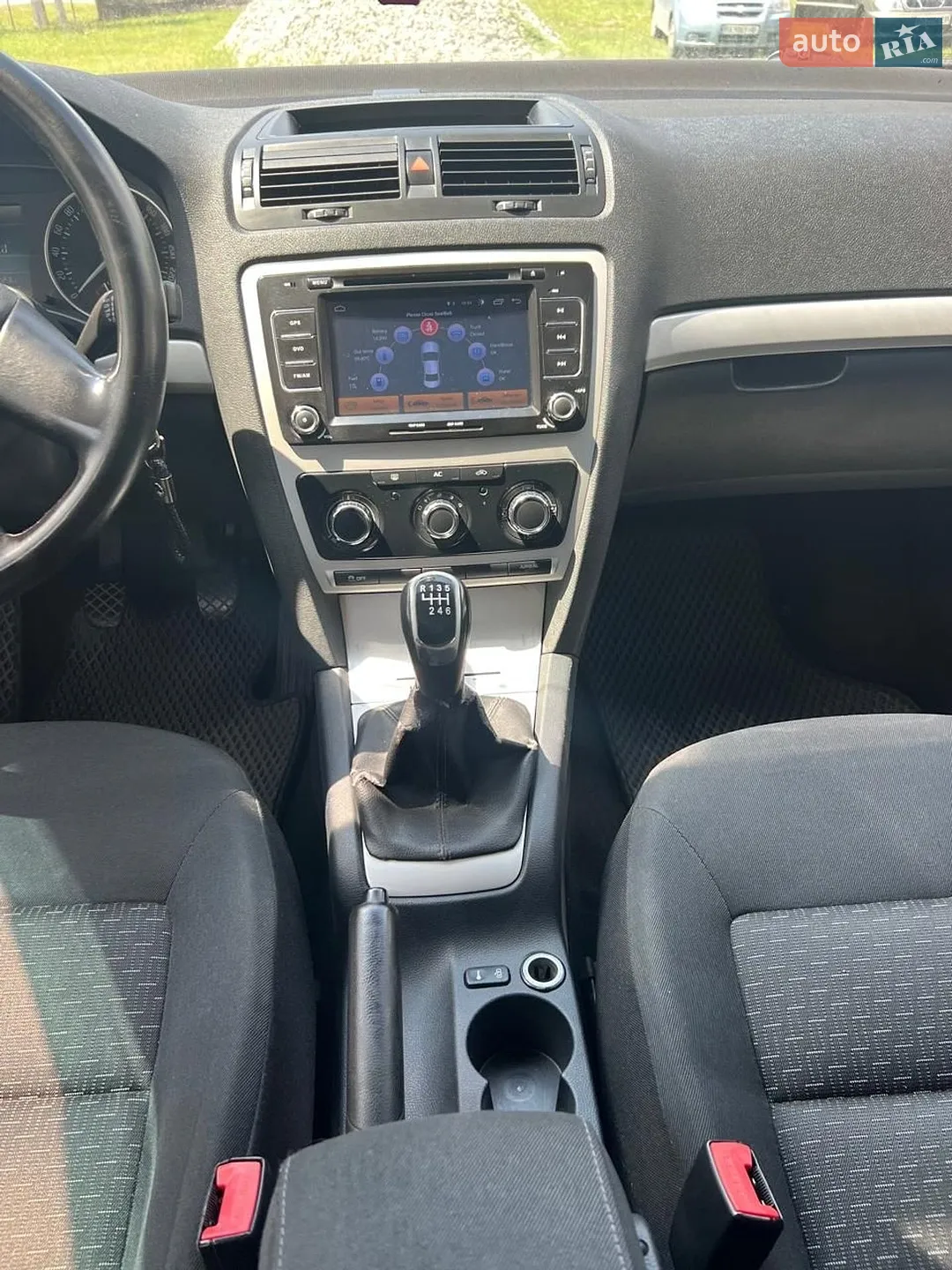 2012 Skoda Octavia - мініатюра 12