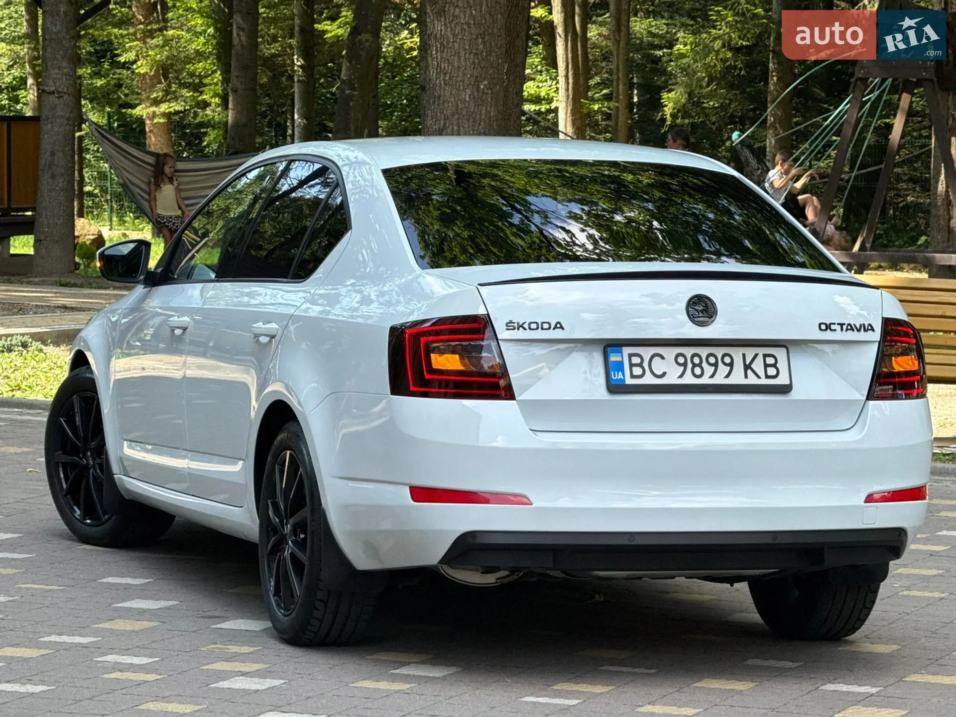 2016 Skoda Octavia - мініатюра 4
