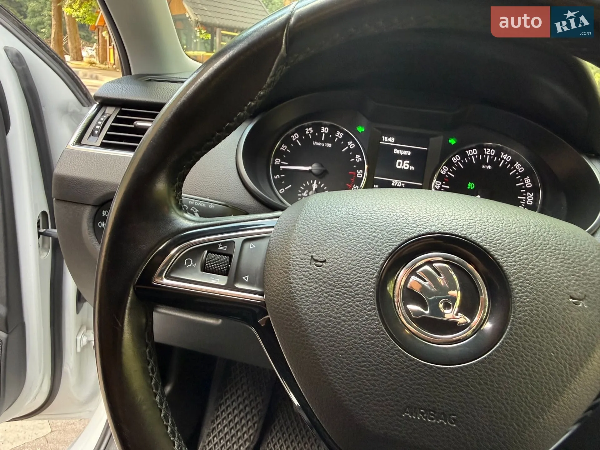 2016 Skoda Octavia - мініатюра 116