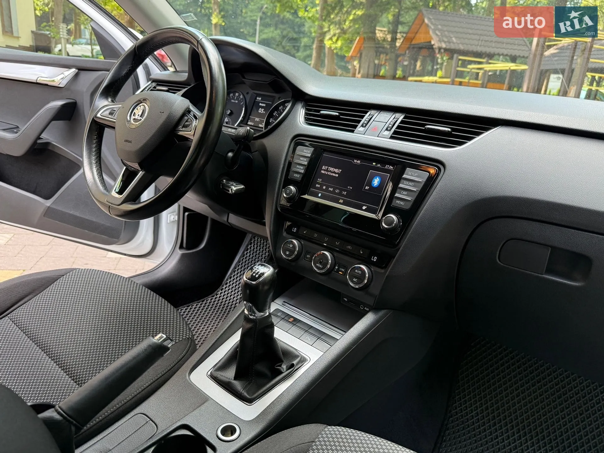 2016 Skoda Octavia - мініатюра 125