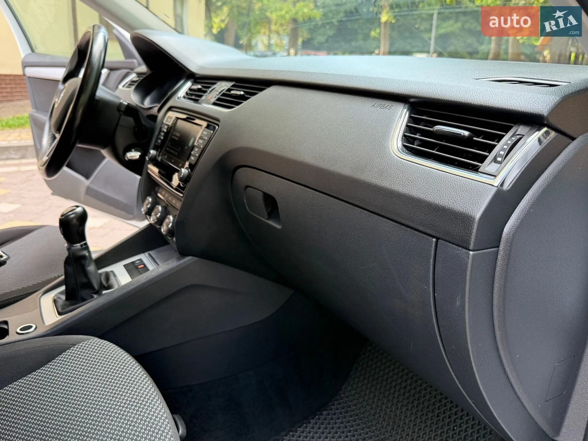 2016 Skoda Octavia - мініатюра 132