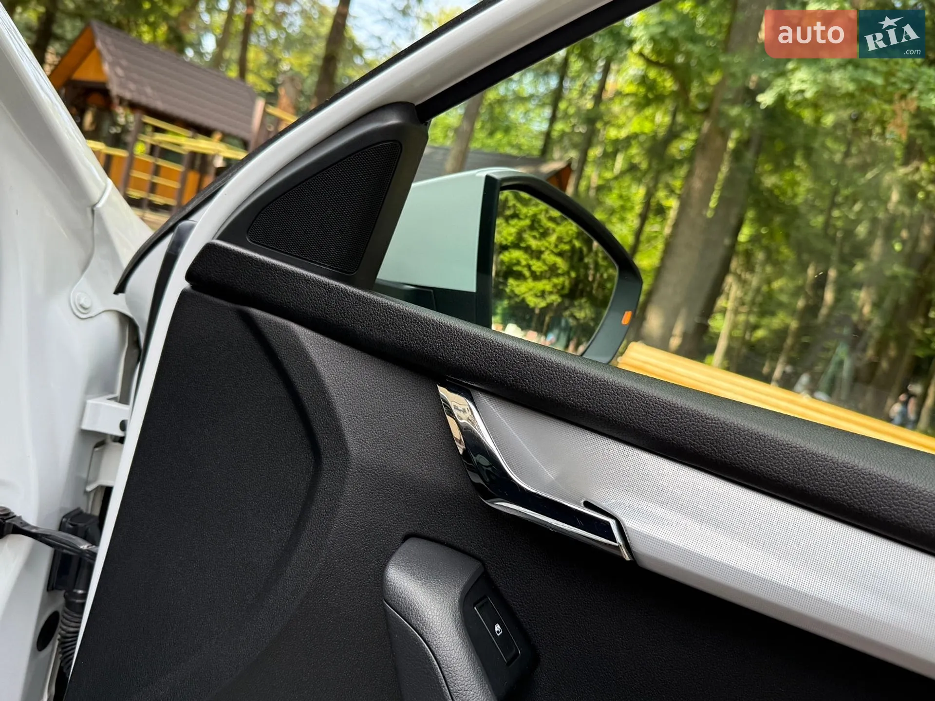 2016 Skoda Octavia - мініатюра 136