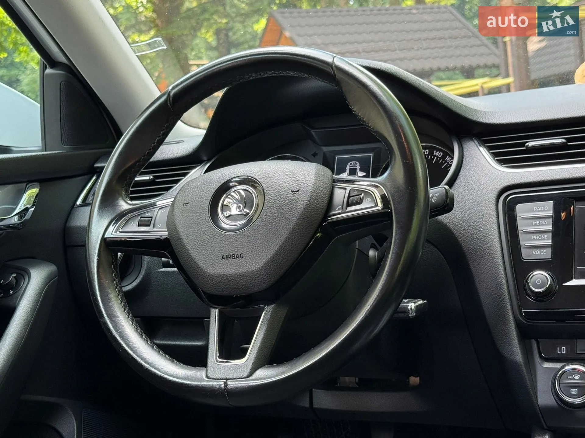2016 Skoda Octavia - мініатюра 148