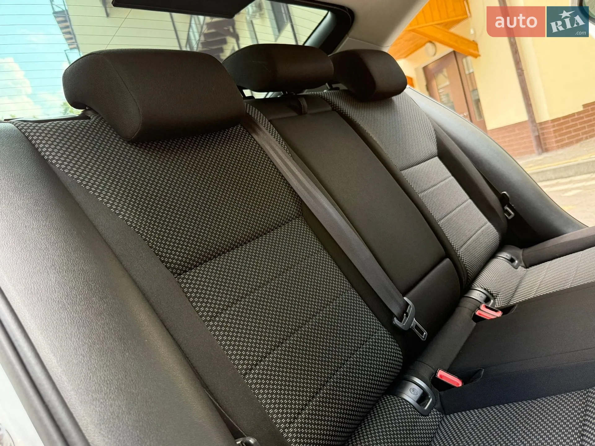 2016 Skoda Octavia - мініатюра 160