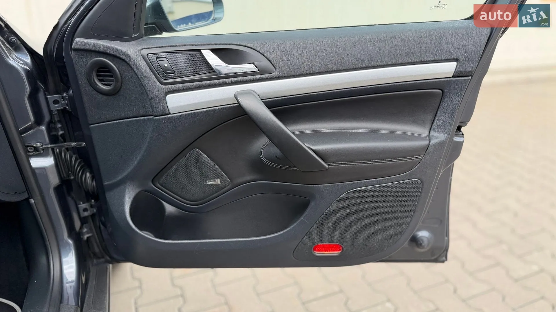 2011 Skoda Octavia - мініатюра 50