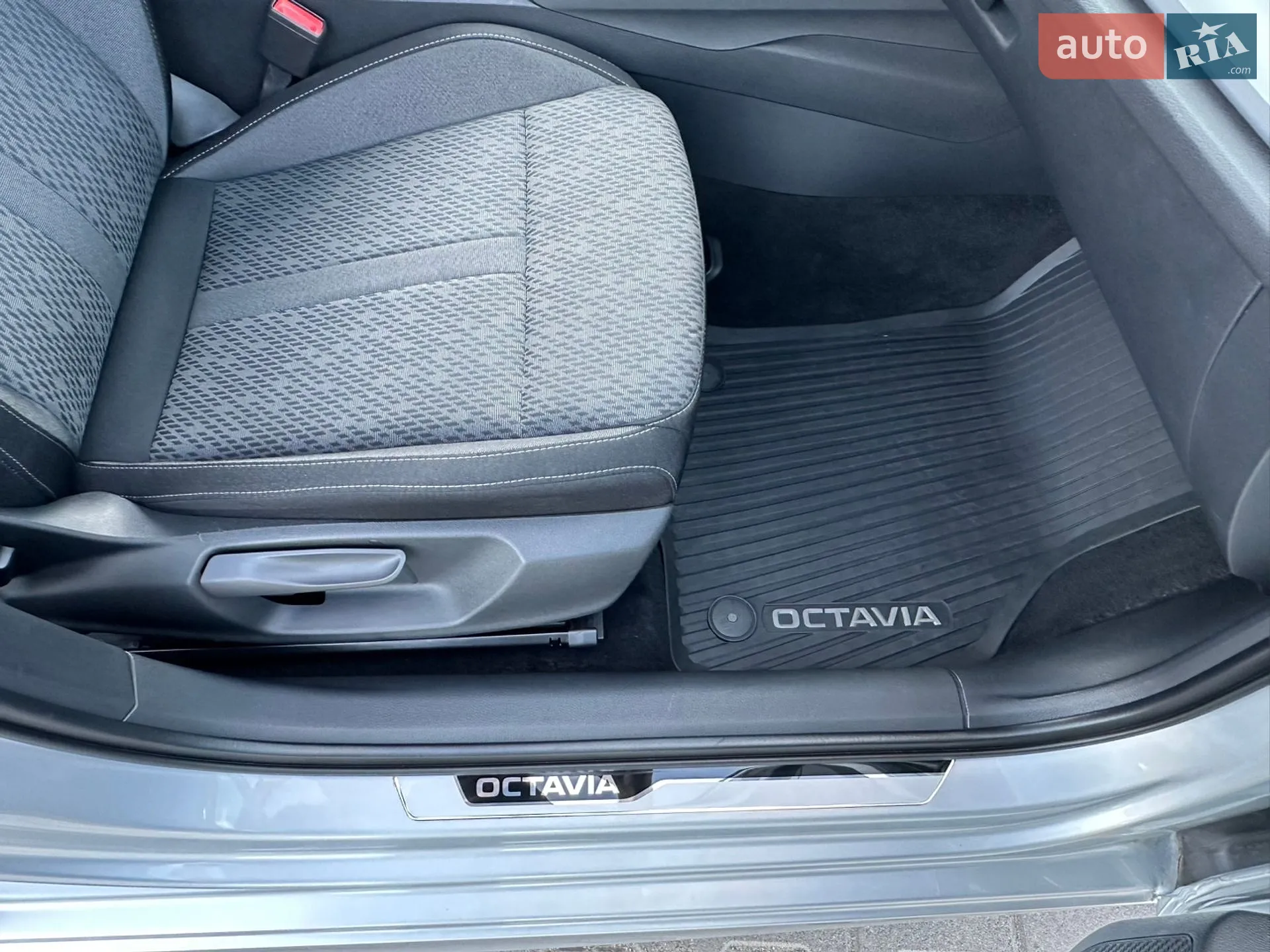 2020 Skoda Octavia - мініатюра 20