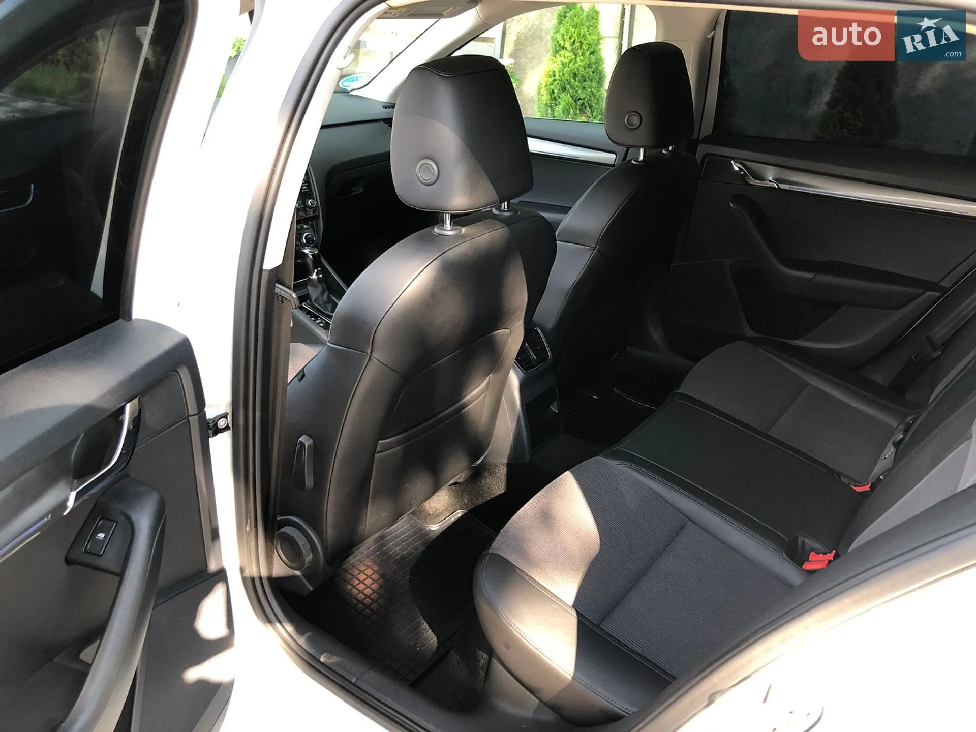 2019 Skoda Octavia - мініатюра 23