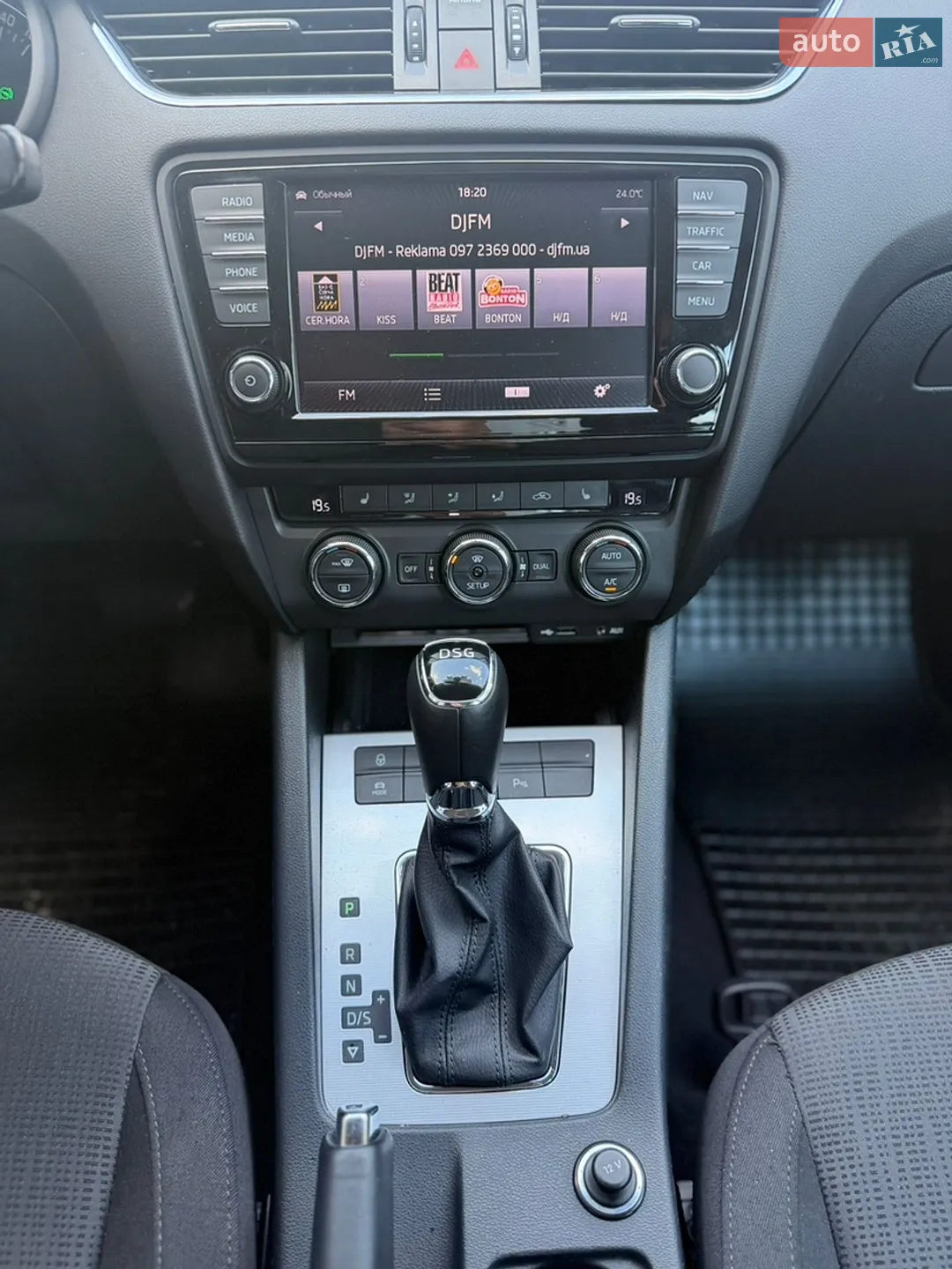 2014 Skoda Octavia - мініатюра 16