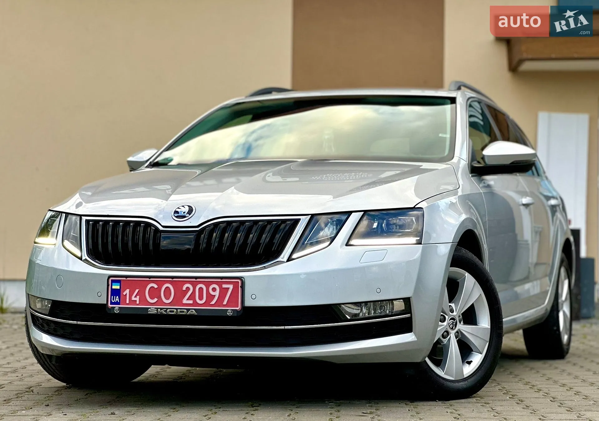 2017 Skoda Octavia - мініатюра 2