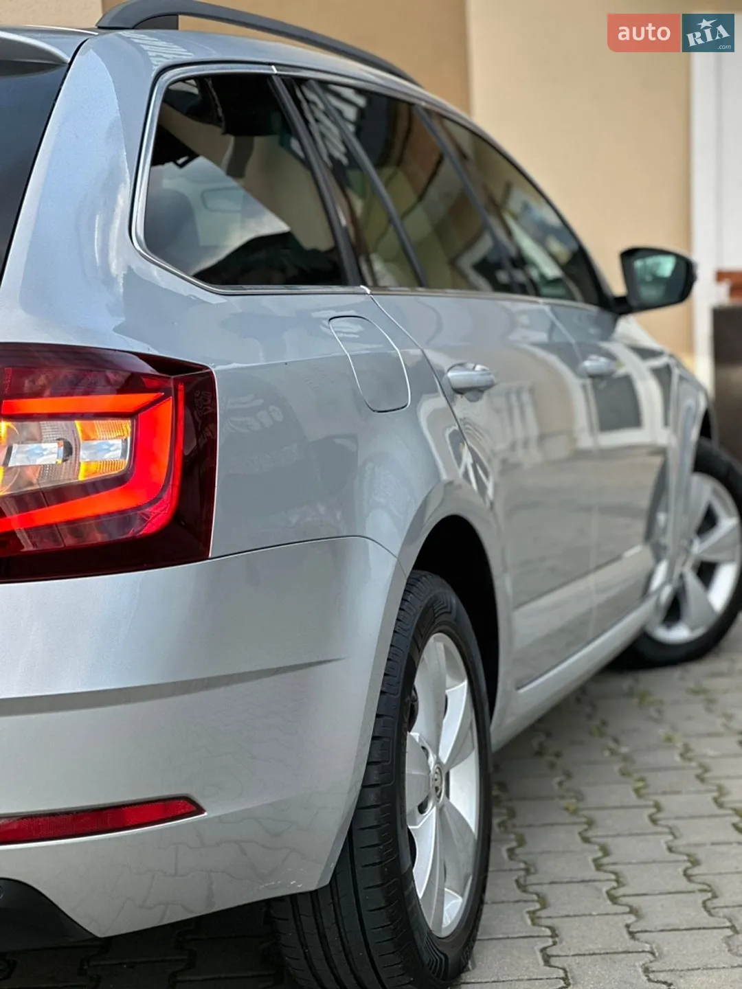 2017 Skoda Octavia - мініатюра 24