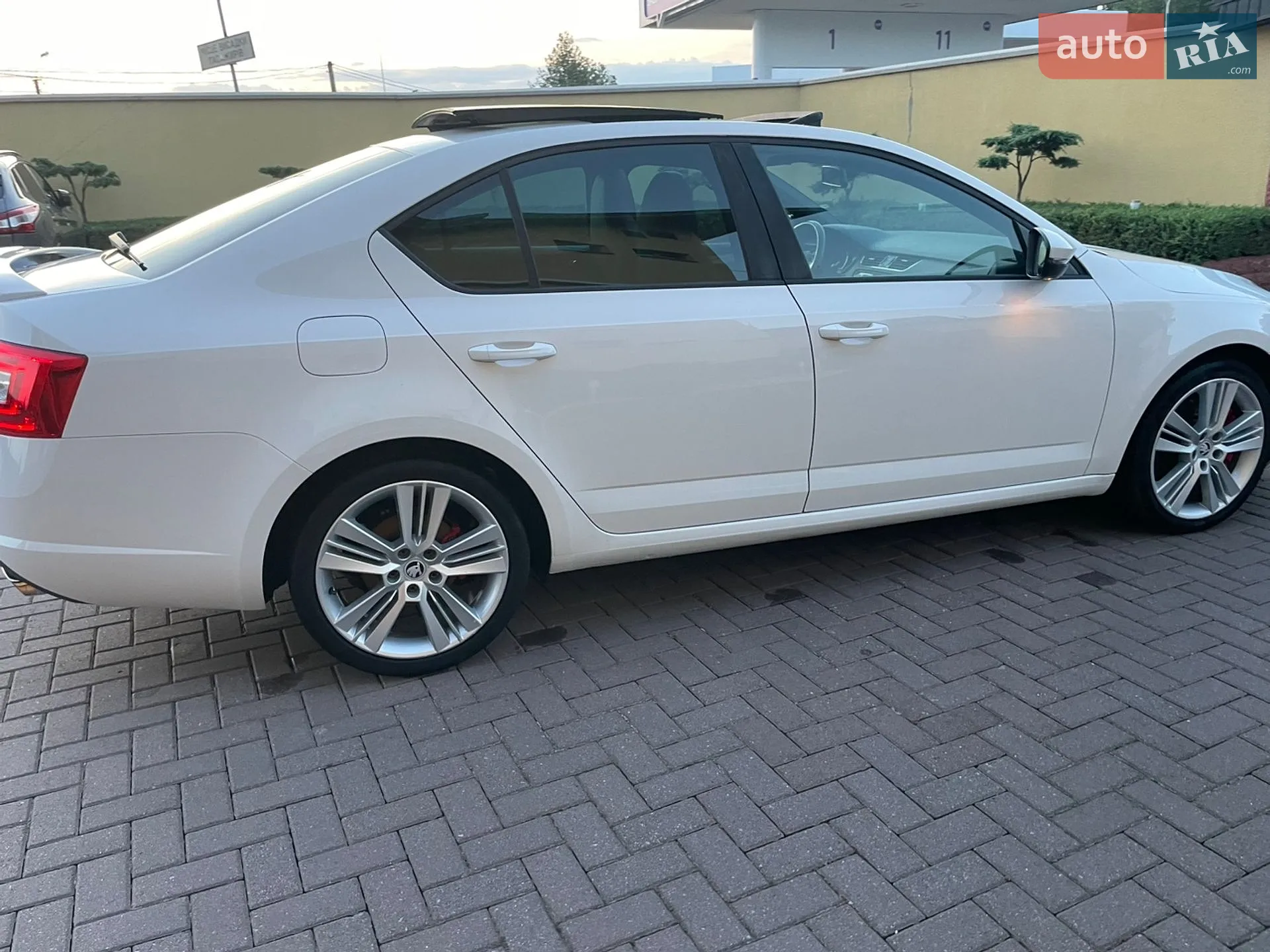 2014 Skoda Octavia - мініатюра 16