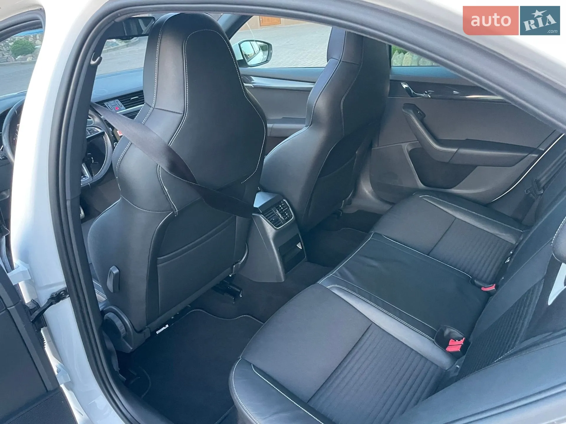 2014 Skoda Octavia - мініатюра 33