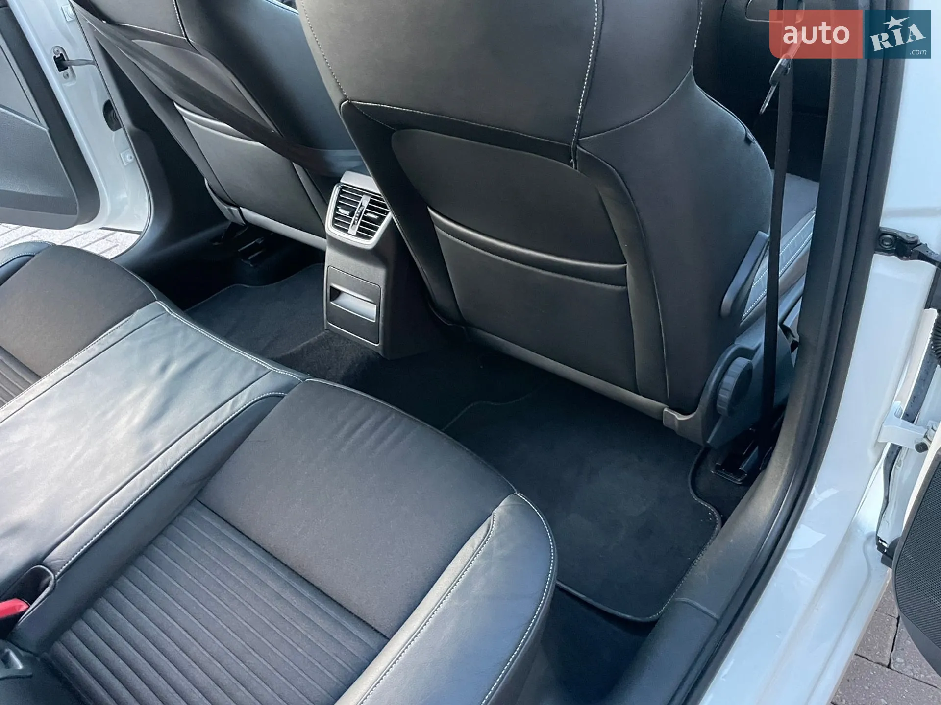 2014 Skoda Octavia - мініатюра 54