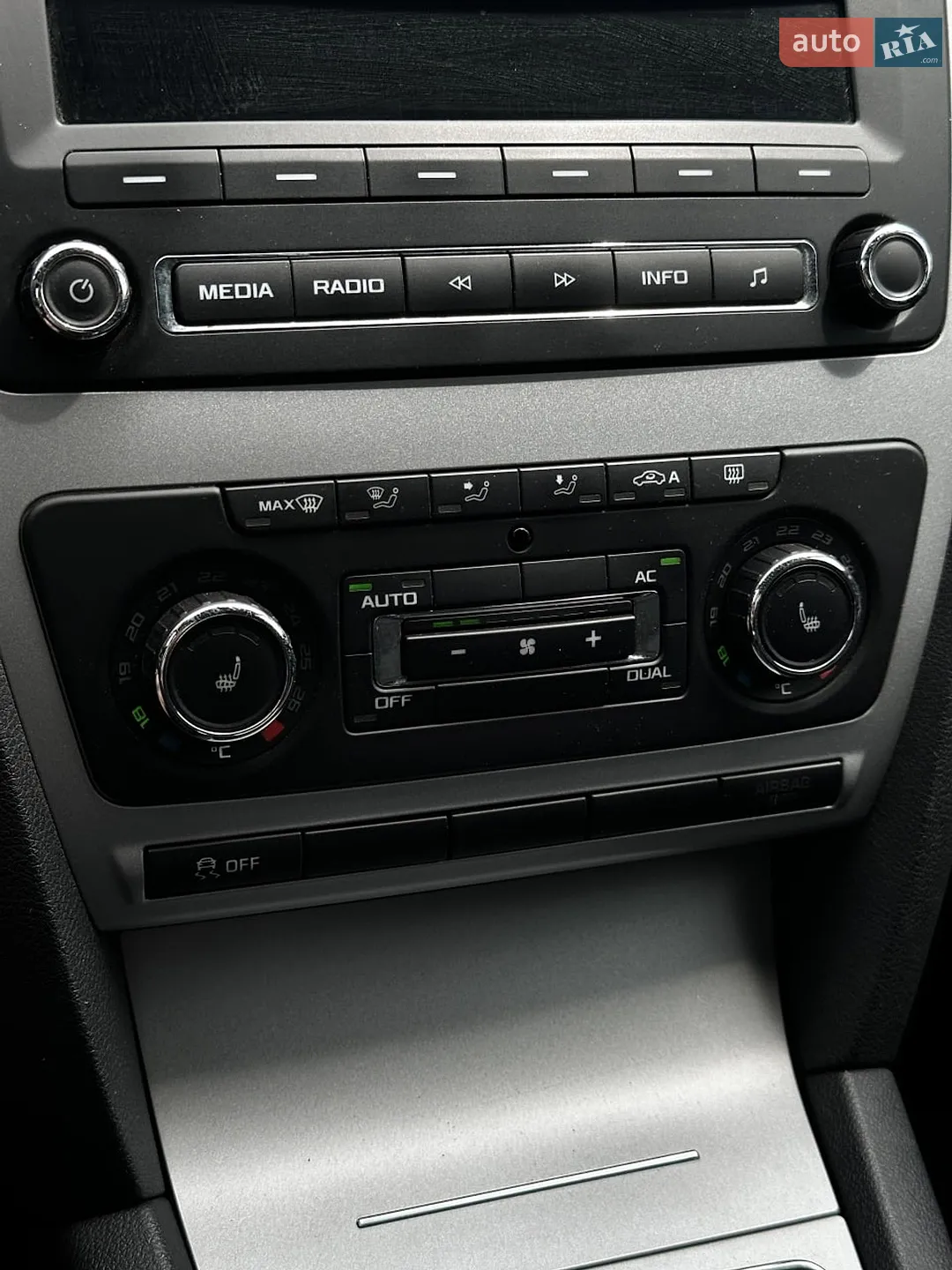 2012 Skoda Octavia - мініатюра 29