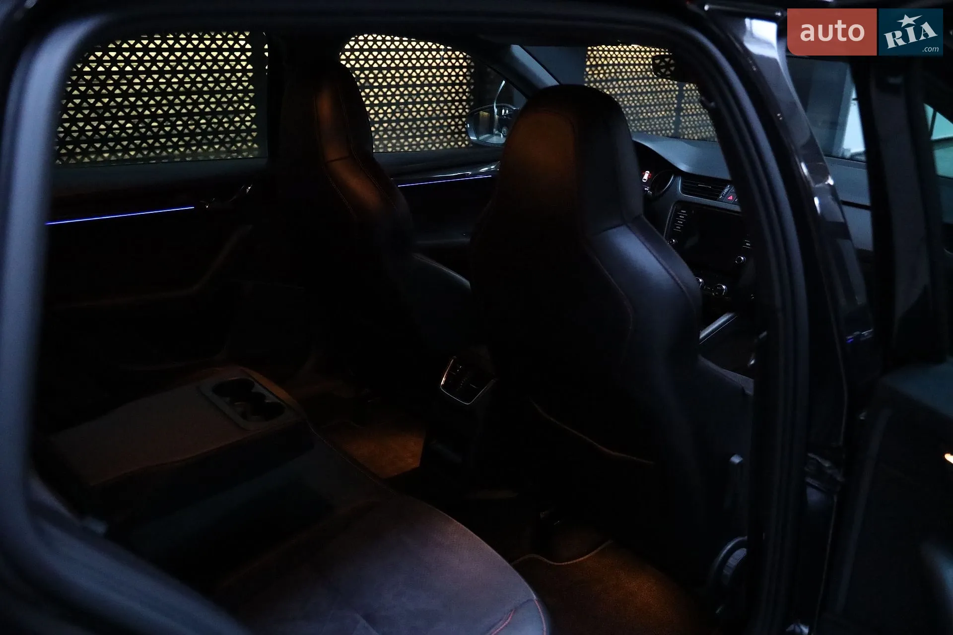 2018 Skoda Octavia - мініатюра 24