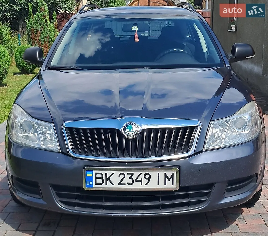 2010 Skoda Octavia - мініатюра 21