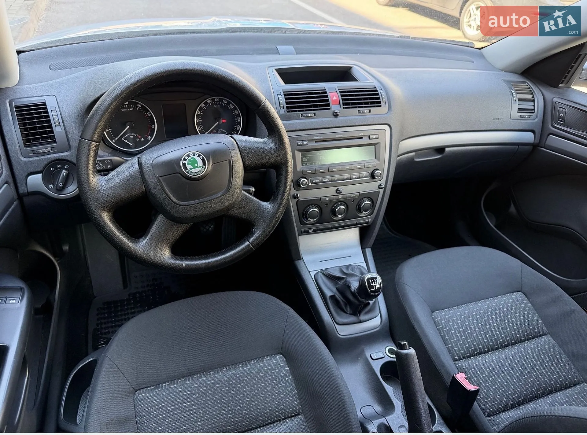 2011 Skoda Octavia - мініатюра 40