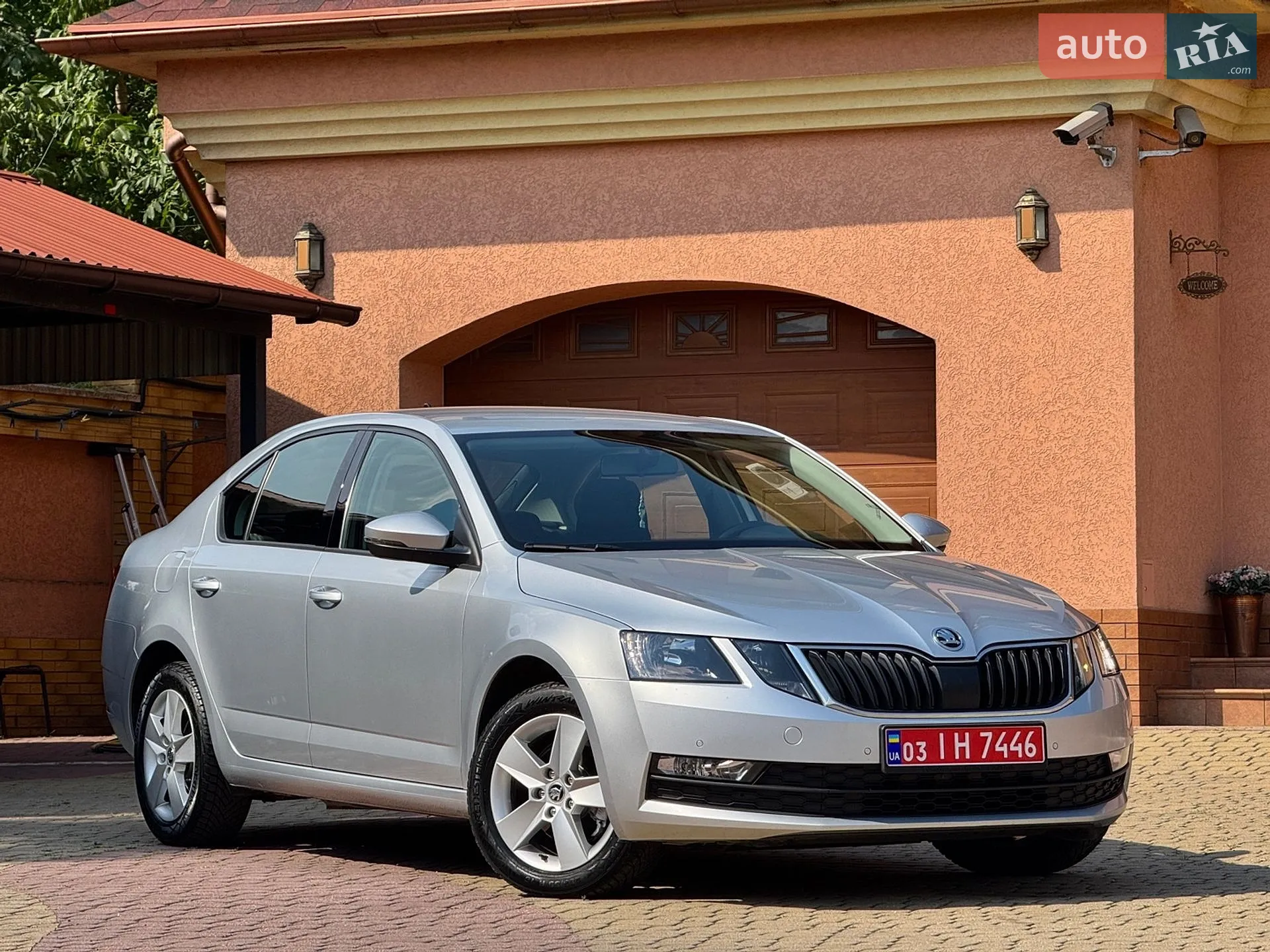 2019 Skoda Octavia - фото 1