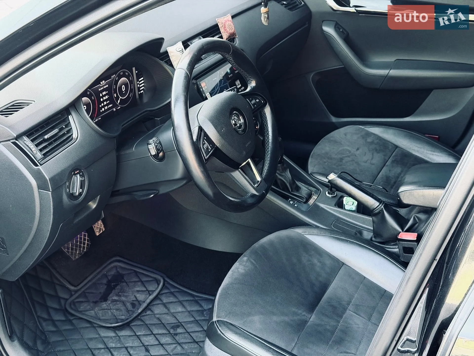 2013 Skoda Octavia - мініатюра 17
