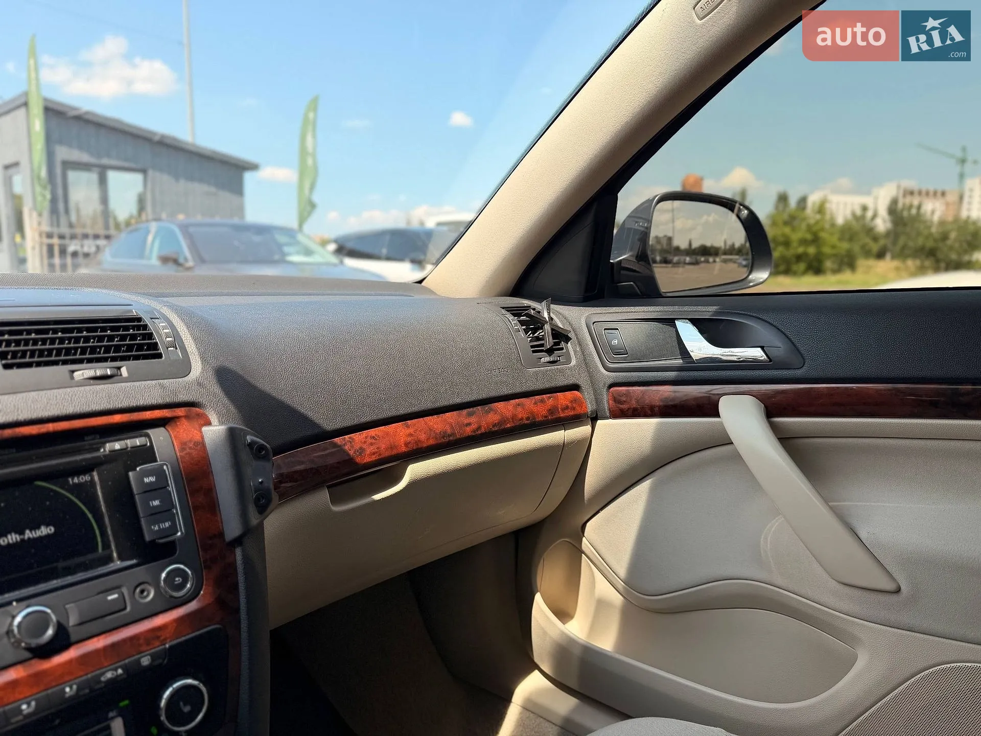 2011 Skoda Octavia - мініатюра 76
