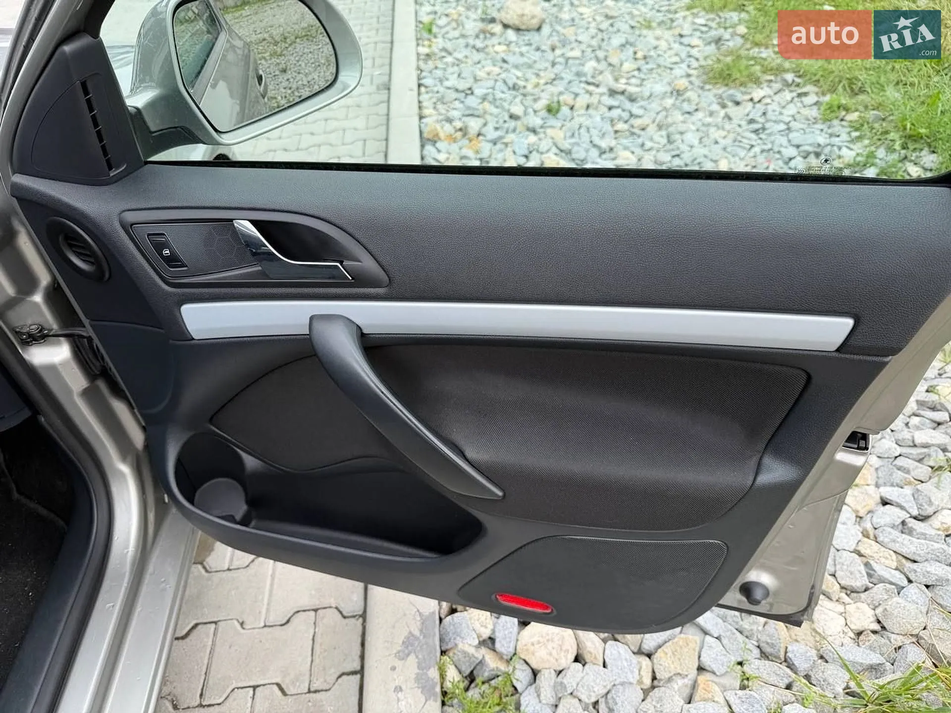 2011 Skoda Octavia - мініатюра 21