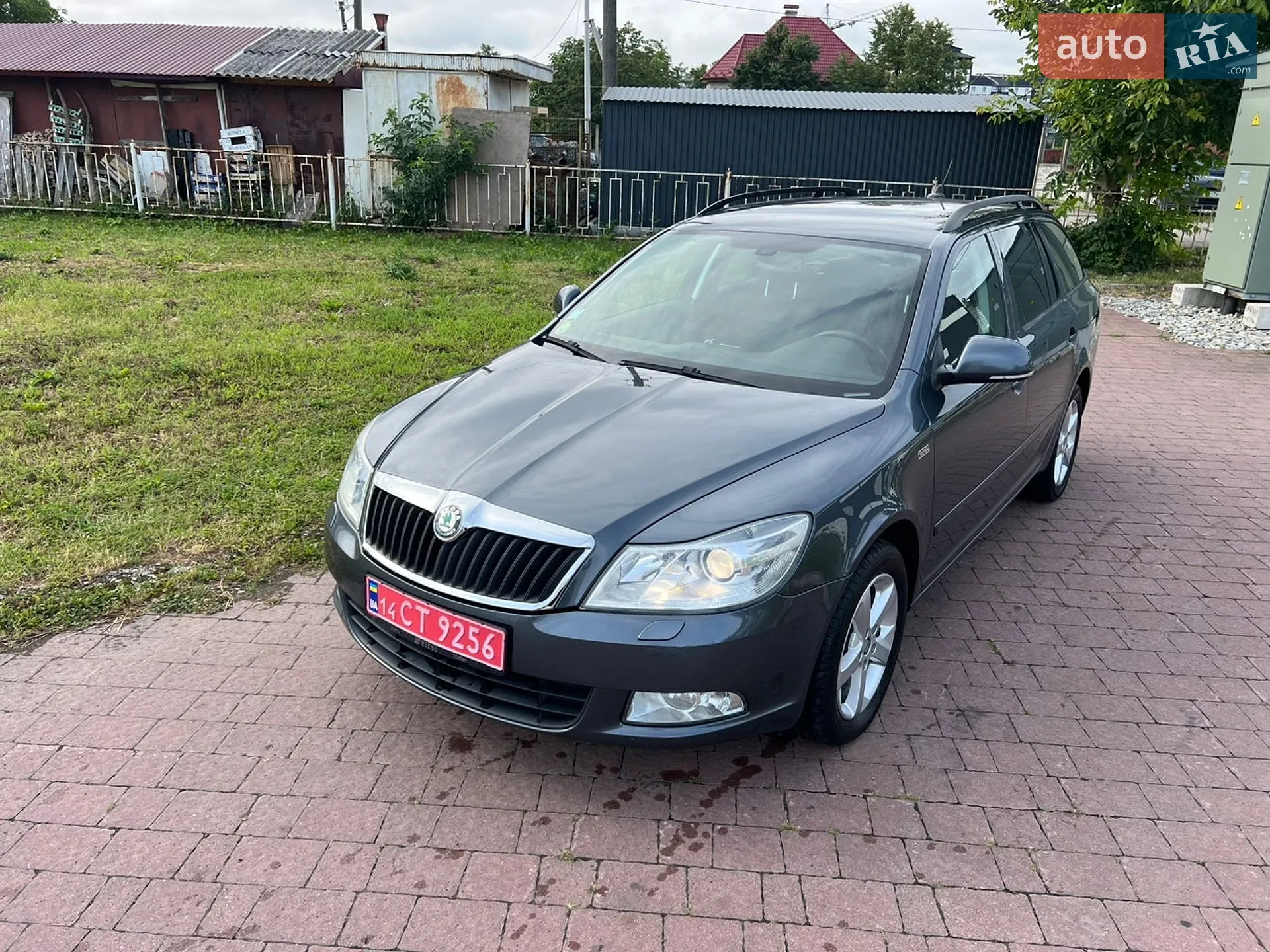 2011 Skoda Octavia - мініатюра 2