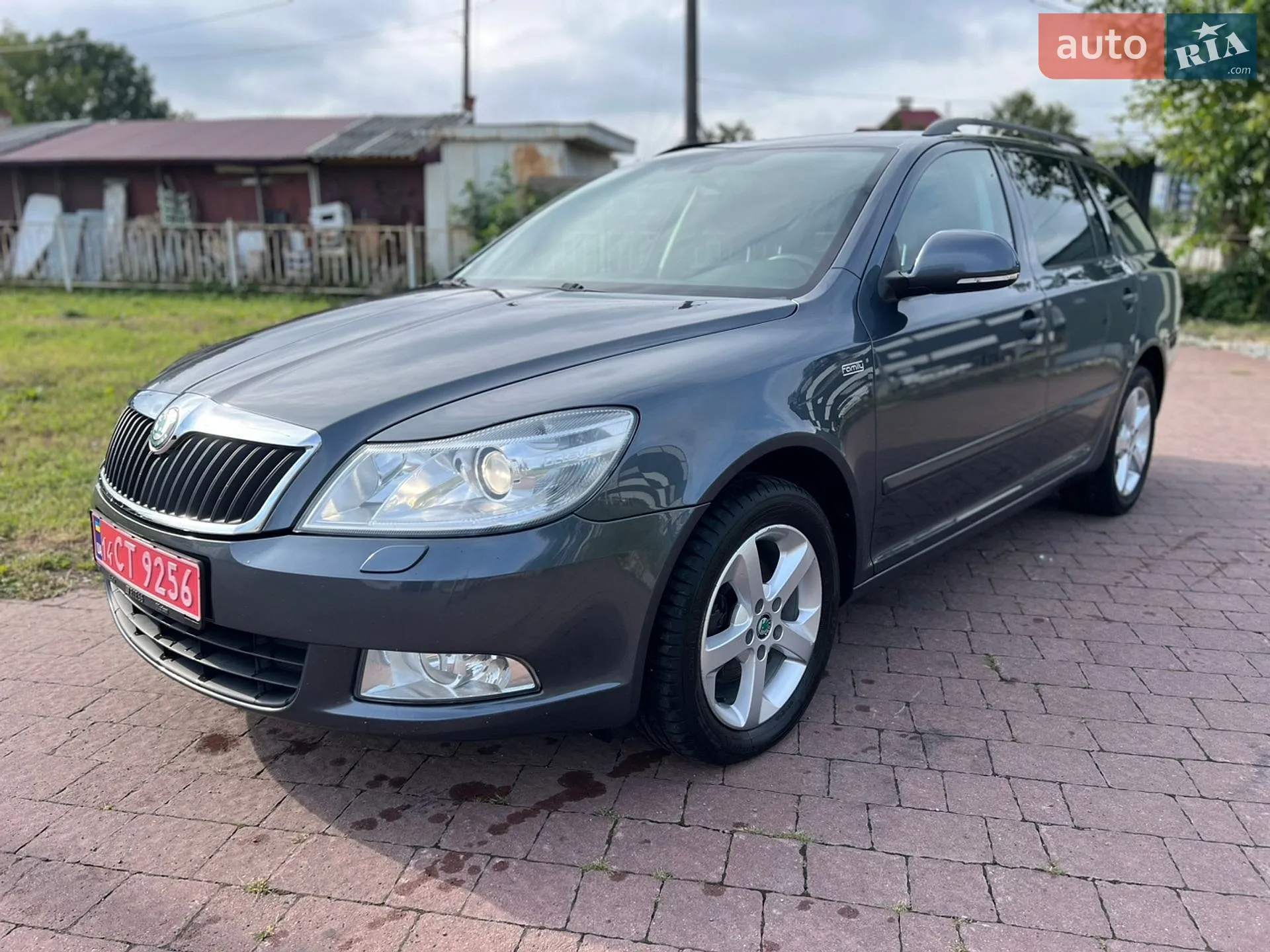 2011 Skoda Octavia - фото 1