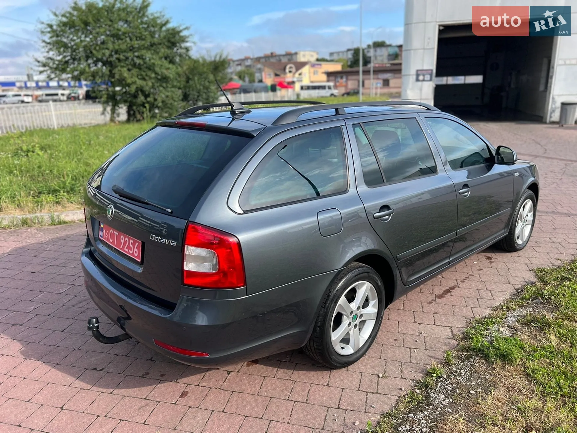 2011 Skoda Octavia - мініатюра 11