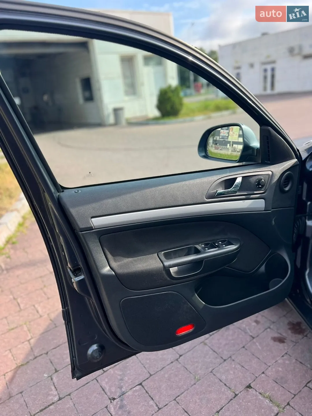 2011 Skoda Octavia - мініатюра 31