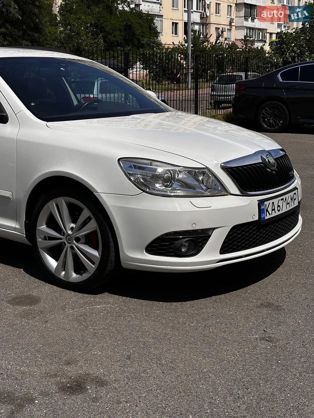 2010 Skoda Octavia - мініатюра 3