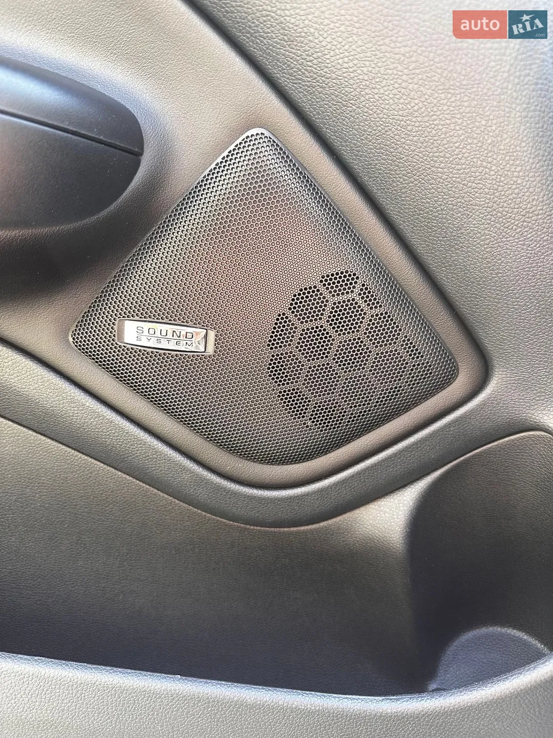 2010 Skoda Octavia - мініатюра 11